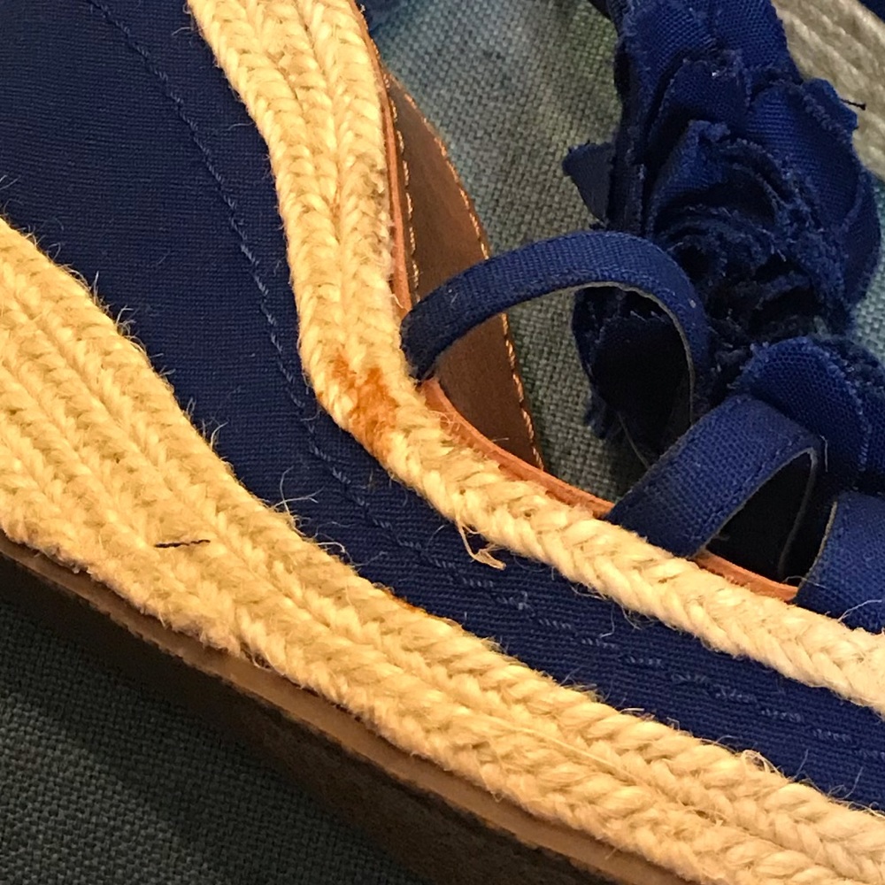 Nine West platform wages